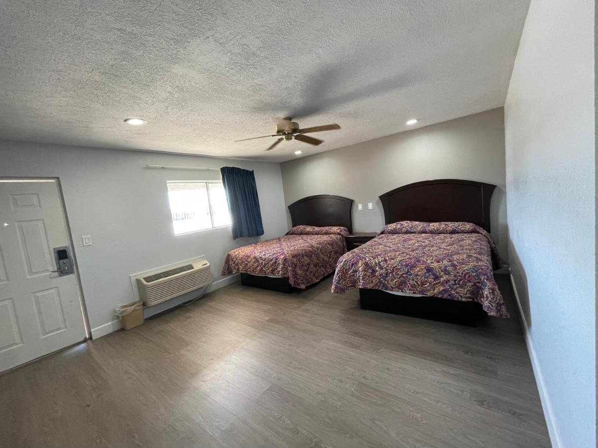 Western Inn West Columbia Bagian luar foto
